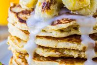 Golden Macadamia Banana Pancakes