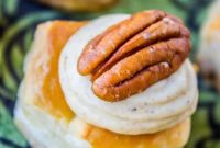Pillowy Pumpkin Cream Cheese Puffs
