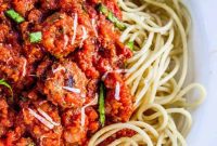 Effortless Slow Cooker Pasta Sauce