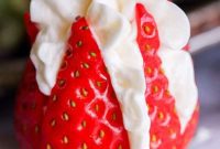 Strawberry Cheesecake Blossoms