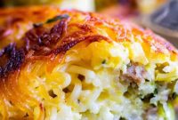 Sosisli Parmesanlı Makarna Frittata: 30 Dakikada Hazır