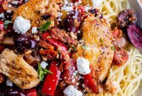 Greek Chicken Zoodle Pasta