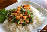 Creamy Plant-Based Chickpea Curry with Aromatic Jasmine Rice