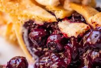 Grandma’s Classic Blueberry Pie