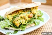 Curried Chicken Naanwiches
