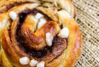 Swedish Cardamom Cinnamon Buns