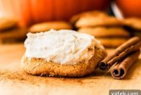 Delicate Pumpkin Cookies with Cinnamon Cream Cheese Frosting