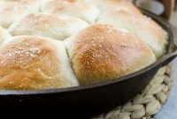 Sweet Fluffy Samoan Coconut Rolls