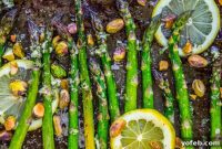 Zesty Asparagus with Pistachio Crunch