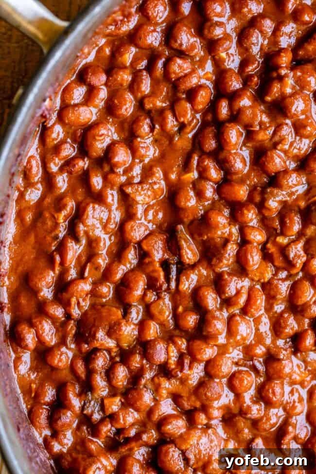 santa maria beans in a pan.