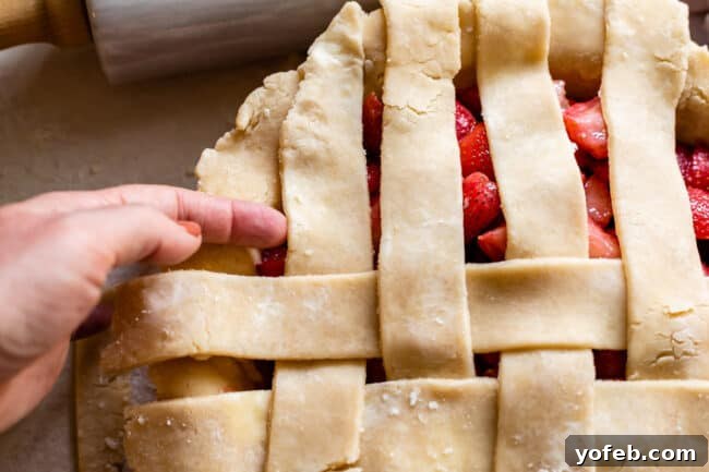 A Visual Guide to Making a Lattice Pie Crust 13 how to lattice pie crust