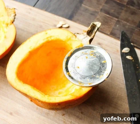 Using a canning jar lid to clean pumpkin